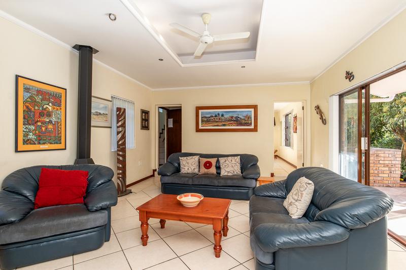 4 Bedroom Property for Sale in Bergvliet Western Cape